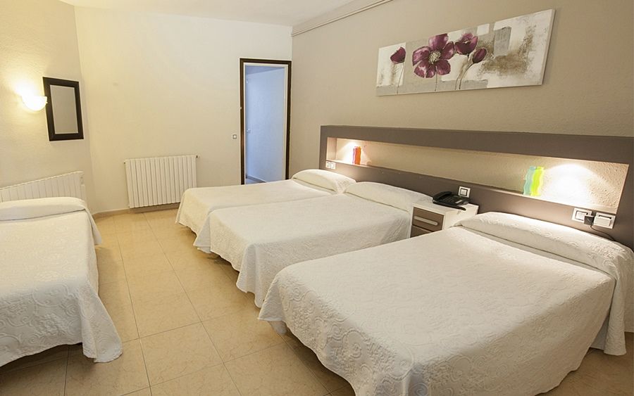 Hotel El Bruc Ngoại thất bức ảnh