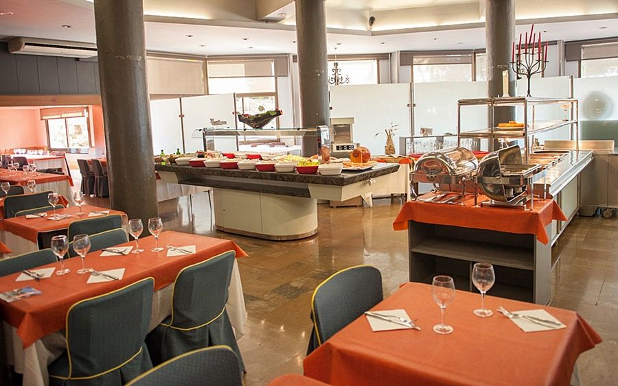 Hotel El Bruc Ngoại thất bức ảnh