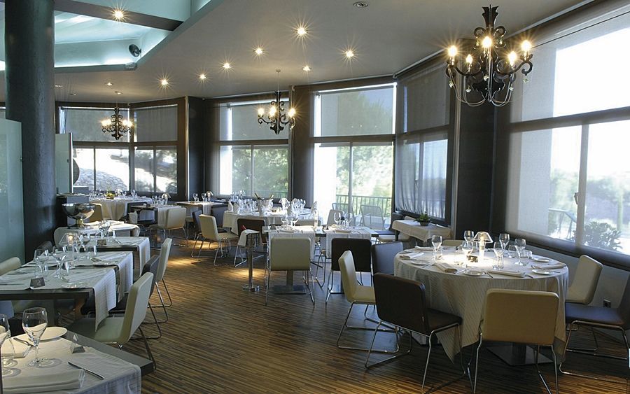 Hotel El Bruc Ngoại thất bức ảnh